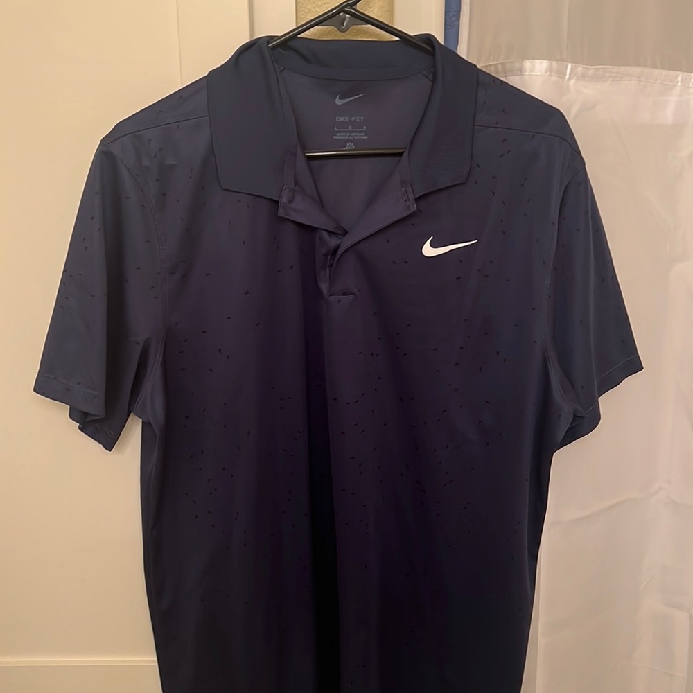 Dry fit Nike polo